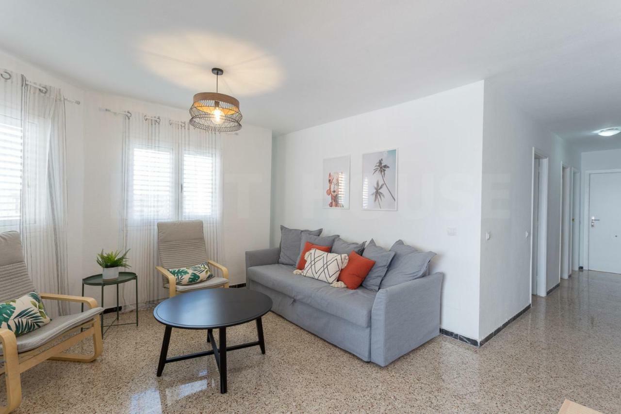 Cozy Apartment In Salinetas Beach. 외부 사진